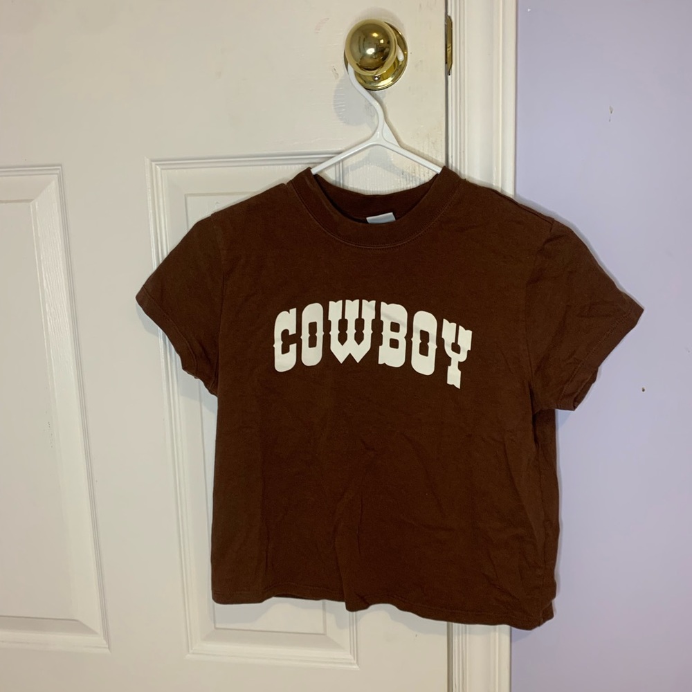 Aritzia t shirt